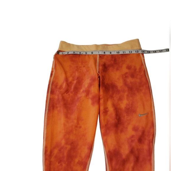 Nike Running Women's Medium Capris - Picture 3 of 5